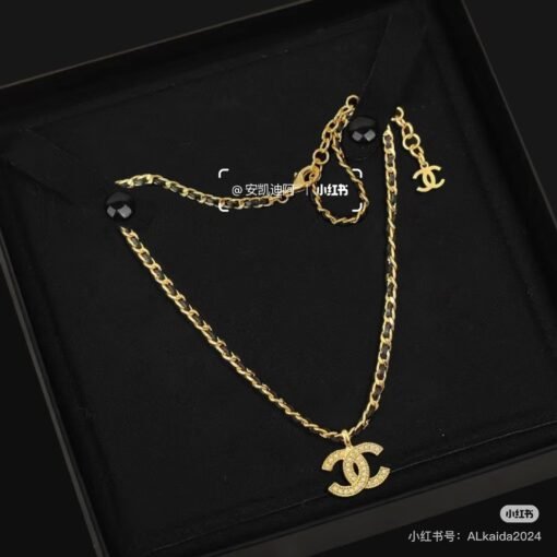 Chanel new leather double C rhinestone gold necklace