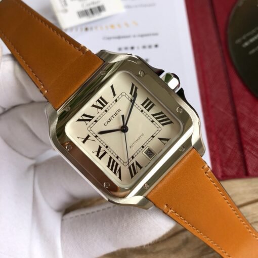 The latest Cartier Santos WSSA0013 series is the latest model of the year. - Image 2