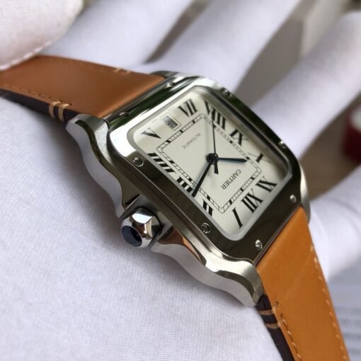 The latest Cartier Santos WSSA0013 series is the latest model of the year. - Image 3