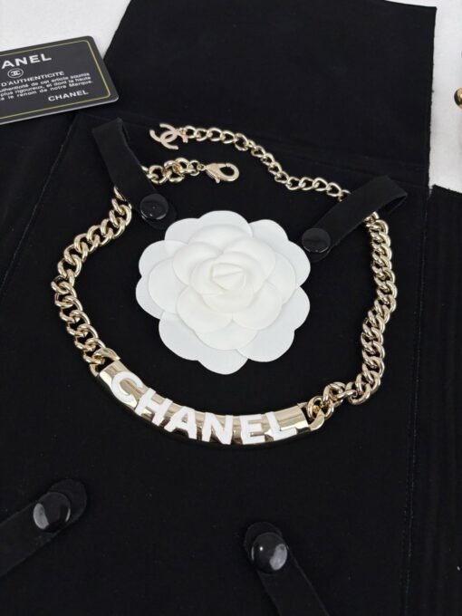 Chanel new style letter enamel thick chain personalized necklace
Pink White Black - Image 6