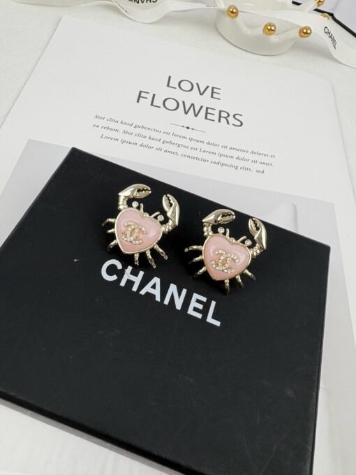 Xiaoxiangfeng pink love high-end exquisite versatile crab earrings - 图片 6