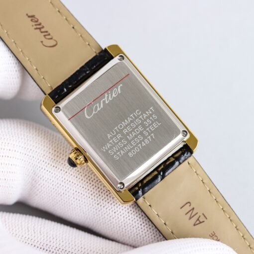 The newatchproduct released Cartier TANK British small tank mechanical version,
Size 27X37,
Stable loading performance zero-repair automatic machinery,
1:1 exquisitely created, the dial is simple and elegant,
Matched with imported calfskin, original folding buckle,
Ladies' classic w - Image 8