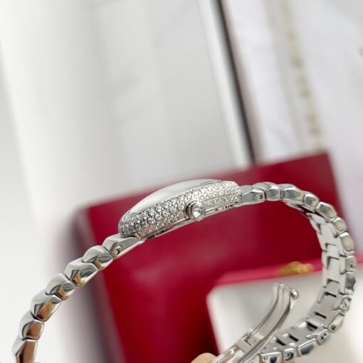 Baignoire-silver color watchith diamonds silver diamonds - Image 13