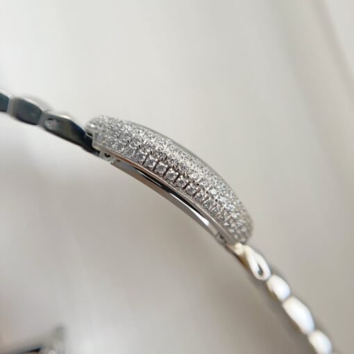 Baignoire-silver color watchith diamonds silver diamonds - Image 4