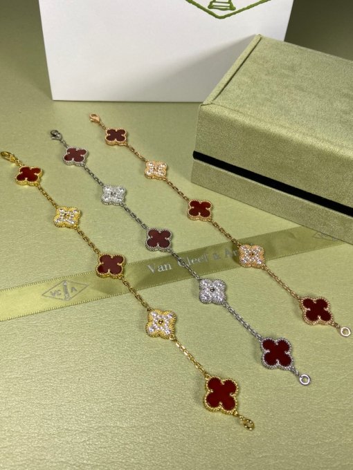 Van Clerk Arpel Bracelet VCA Rose Diamond Bracelet Platinum Gold Rose Gold - Image 2