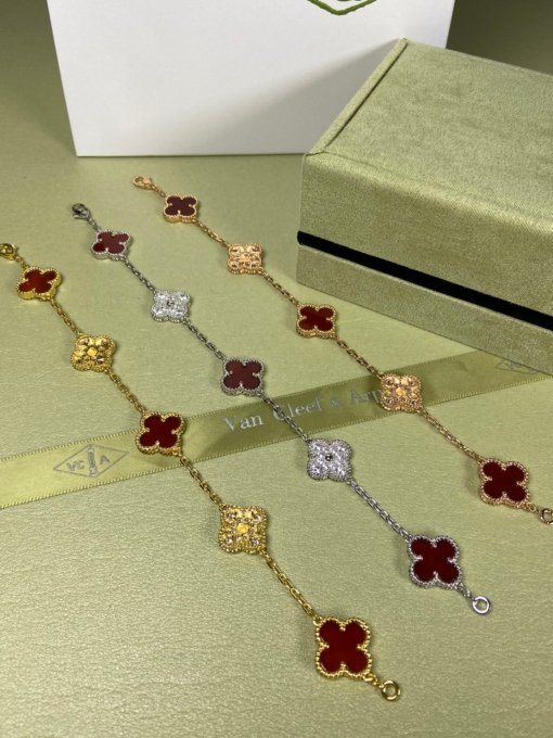 Van Clerk Arpel Bracelet VCA Rose Diamond Bracelet Platinum Gold Rose Gold