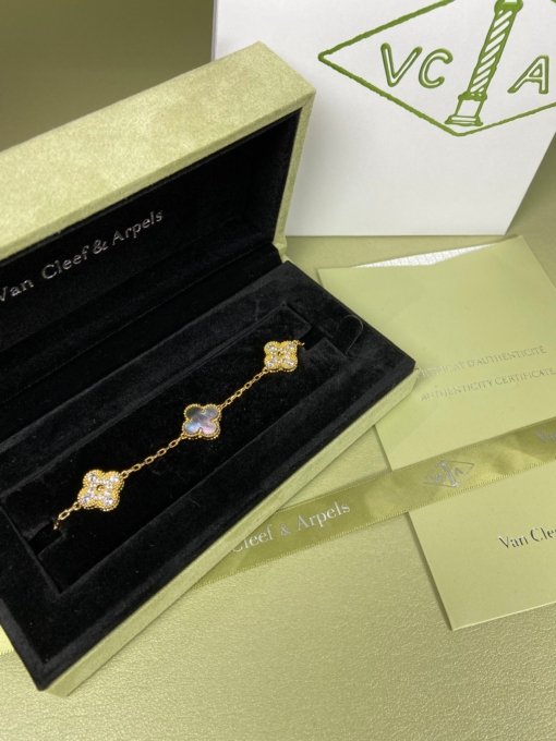 Van Clerk Arpel Bracelet VCA Five-flowered Fritillaria Diamond Bracelet Platinum Gold Rose Gold - Image 5