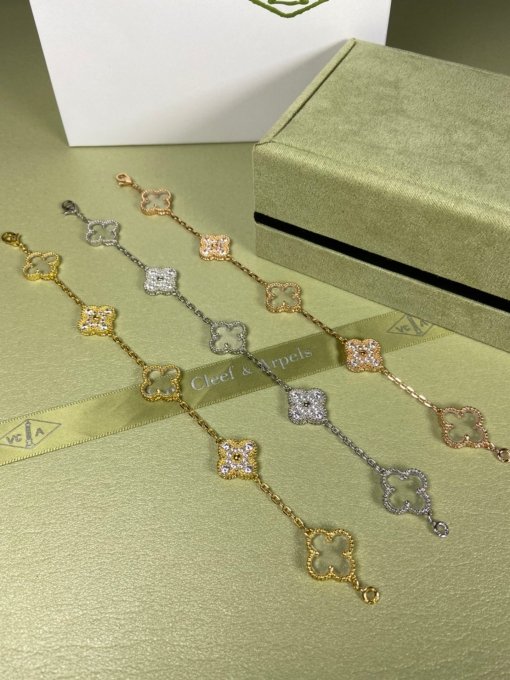 Van Cleef Arpels Bracelet VCA Transparent White Crystal Diamond Bracelet Platinum Gold Rose Gold