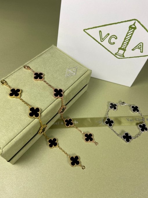Van Clerk Arpel Bracelet VCA Five-flowered Black Agate Bracelet Platinum Gold Rose Gold - Image 7
