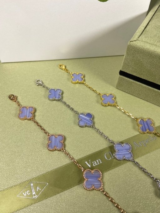 Van Cleef Arpels Bracelet VCA Five-flowered Violet Bracelet Platinum Gold Rose Gold - Image 2