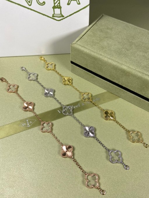 Van Clerk Arpel Bracelet VCA Transparent White Crystal Laser Bracelet Platinum Gold Rose Gold