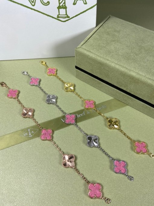 Van Clerk Arpel Bracelet VCA Five-flowered Rose Stone Laser Bracelet Platinum Gold Rose Gold