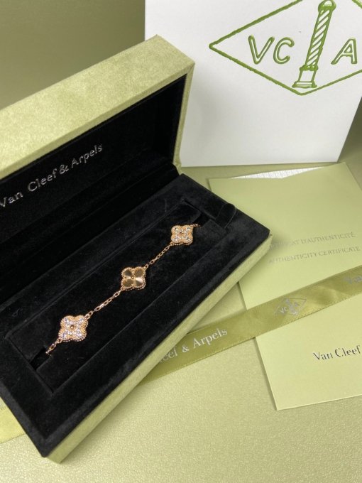 Van Clerk Arpel Bracelet VCA Five-flowered Laser Diamond Bracelet Platinum Gold Rose Gold - Image 7