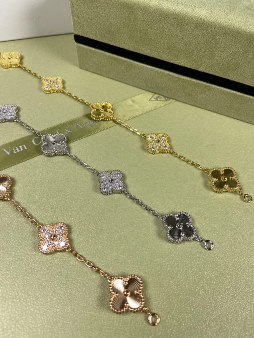 Van Clerk Arpel Bracelet VCA Five-flowered Laser Diamond Bracelet Platinum Gold Rose Gold - Image 4