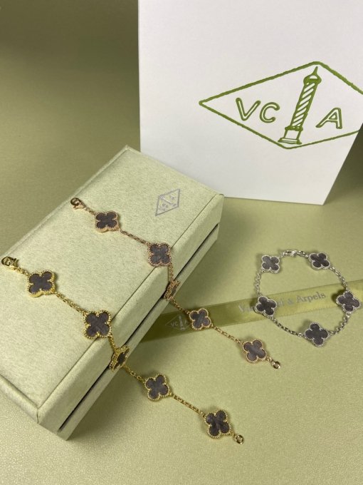 Van Clerk Arpel Bracelet VCA Five Flower Silver Obsidian Bracelet Platinum Gold Rose Gold - Image 7