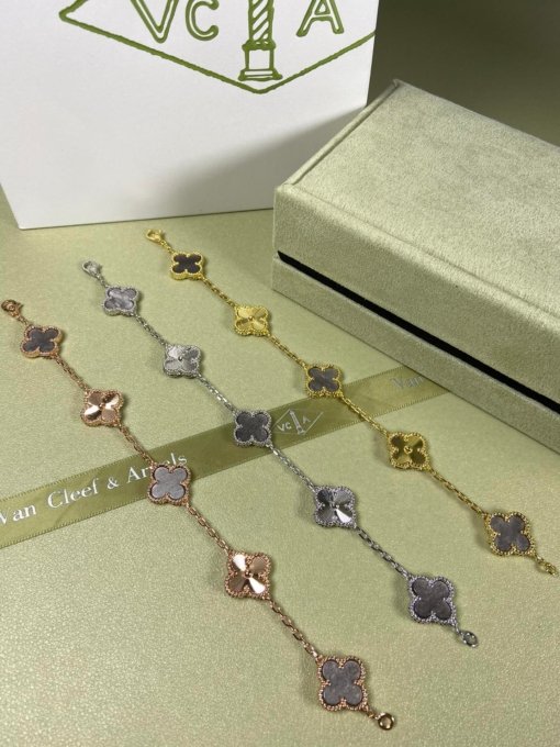 Van Cleef Arpels Bracelet VCA Five Flowers Silver Obsidian Laser Bracelet Platinum Gold Rose Gold