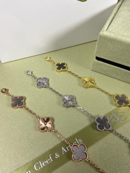 Van Cleef Arpels Bracelet VCA Five Flowers Silver Obsidian Laser Bracelet Platinum Gold Rose Gold - Image 2