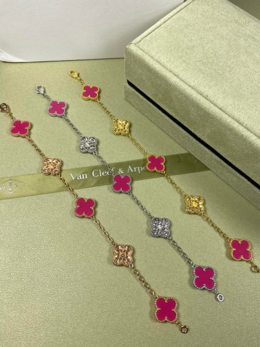 Van Clerk Arpel Bracelet VCA Five-flowered Red Shell Diamond Bracelet Platinum Gold Rose Gold - Image 4