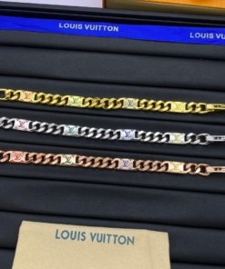 LV New Fashion Bracelet