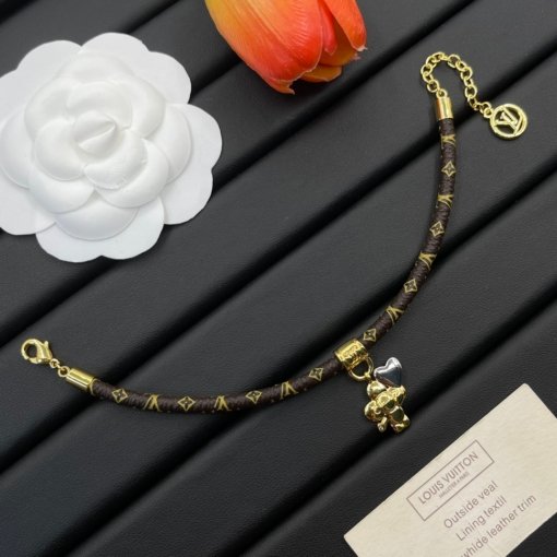 LV New Fashion Bracelet