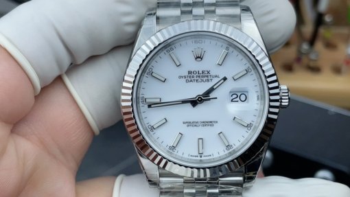 VS Rolex White Floor Daydate  41mm - Image 2
