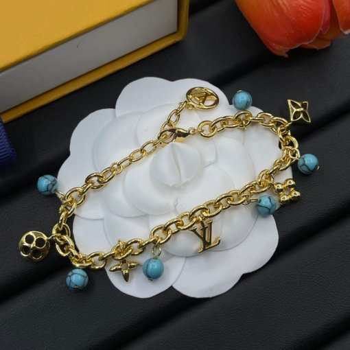 LV New Fashion Bracelet - Image 5