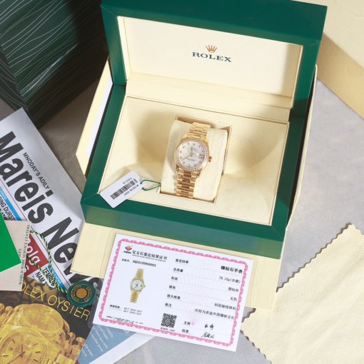 Rolex 31mm women's size Daydate otype