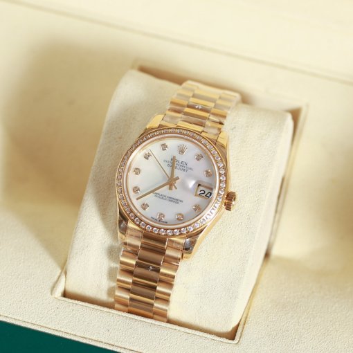 Rolex 31mm women's size Daydate otype - Image 3