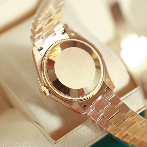 Rolex 31mm women's size Daydate otype - Image 9